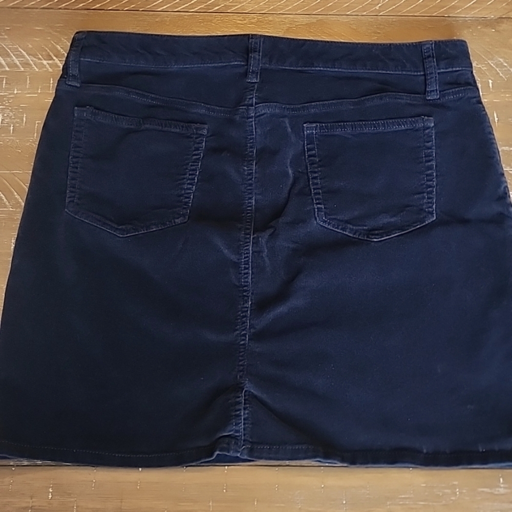Tommy Hilfiger Dark Blue Corduroy Stretch Skirt Women's Size 14 Like New - Picture 4 of 5